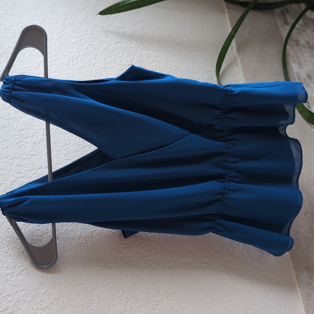 Banana Republic sleeveless peplum